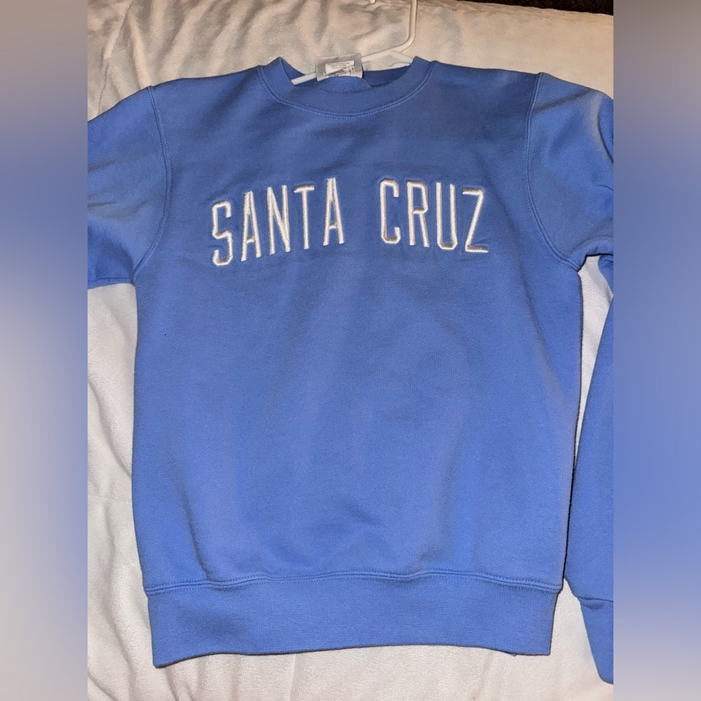 Blue Santa Cruz crew neck